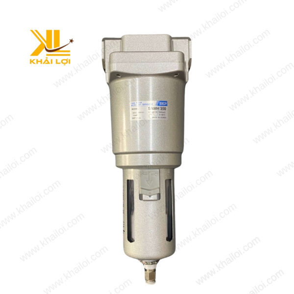 Cận cảnh bộ lọc tinh khí nén SKP SAM với thiết kế bền bỉ, chống ăn mòn.