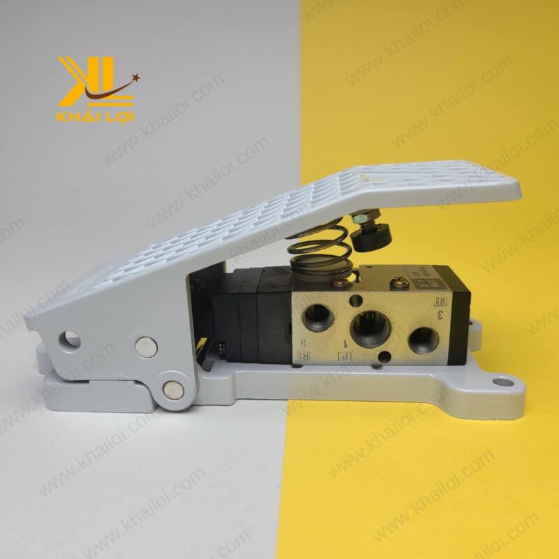 Cận cảnh thiết kế nhỏ gọn của van đạp chân khí nén SKP SFVM chất lượng cao.
