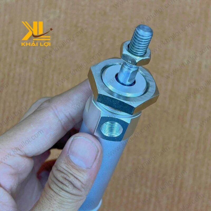 Bộ xi lanh khí nén STNC TGMD TGMJ lắp đặt trong hệ thống băng chuyền.