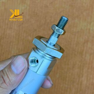 Ứng dụng xi lanh khí nén hai đầu STNC TGMD TGMJ trong ngành chế tạo máy.