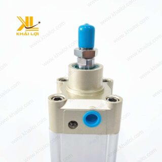 Hình ảnh xi lanh vuông kiểu FESTO STNC TGD với đường khí vào và ra rõ ràng.