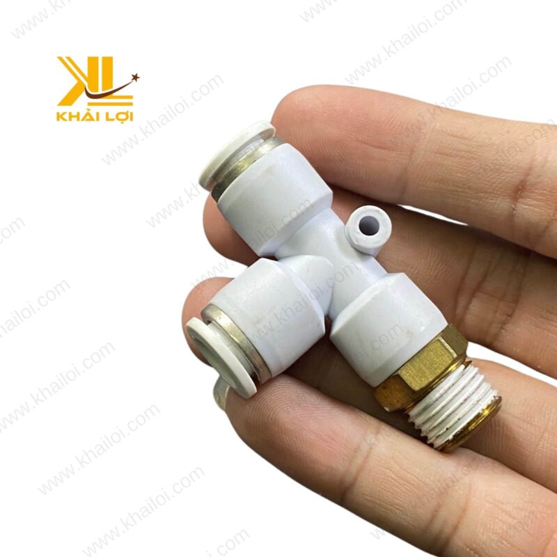 Hình ảnh thực tế Chữ T Hai Đầu Ghim Ống Ren Bên Hông STNC YPD với thiết kế ren ngoài tiện lợi.