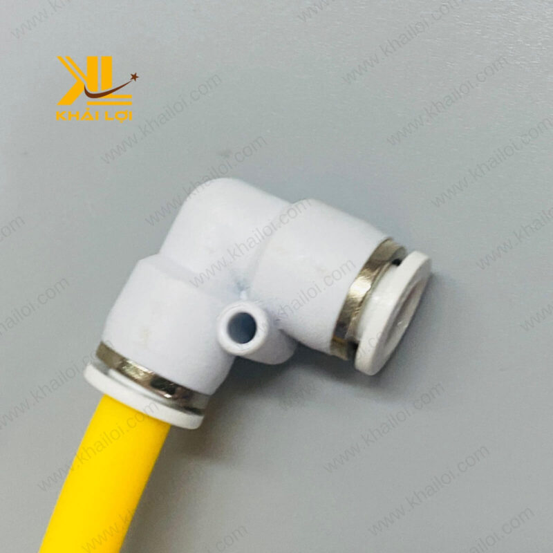 Co nối nhanh STNC YPV với thiết kế hai đầu ghim ống chắc chắn, đảm bảo không rò rỉ khí.