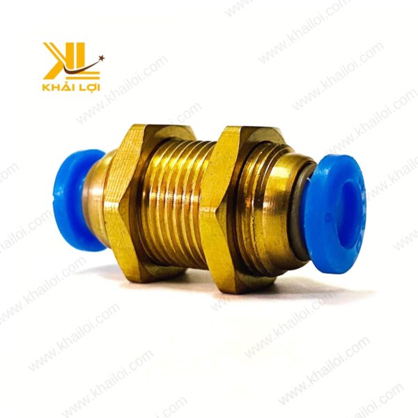 Cận cảnh sản phẩm đầu nối PM với thiết kế chắc chắn, chống rò rỉ khí.