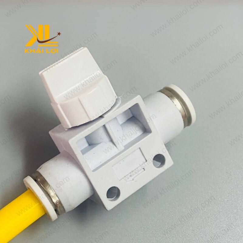 Cận cảnh van khóa khí nén 2 đầu ống STNC YHVFF của Vật tư công nghiệp Khải Lợi.