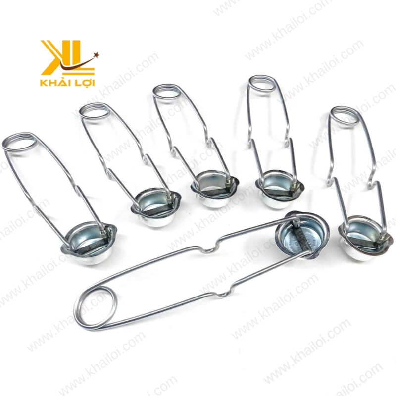 Bề mặt kim loại nhám giúp tạo tia lửa mạnh mẽ và ổn định.