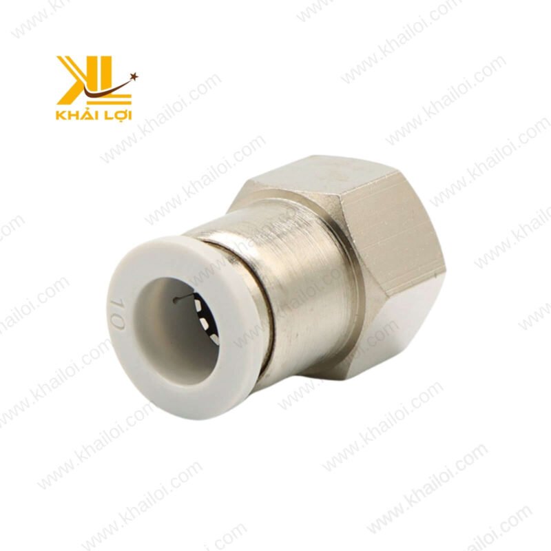 Cận cảnh nối thẳng JPCF với thiết kế một đầu nối ống và một đầu ren trong.