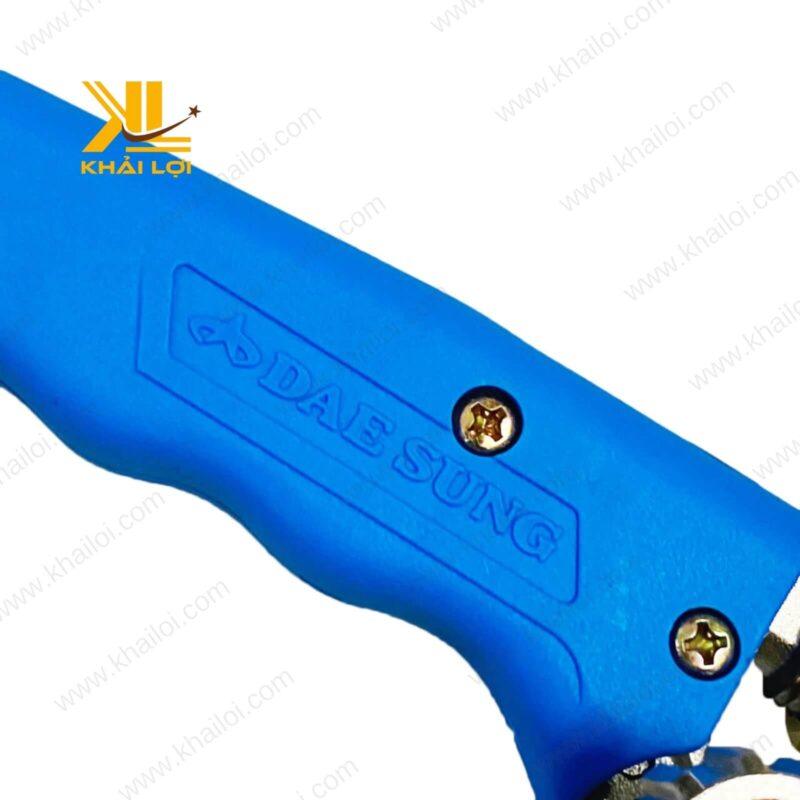 Đầu béc đèn hàn gió đá DAESUNG giúp điều chỉnh ngọn lửa chính xác.