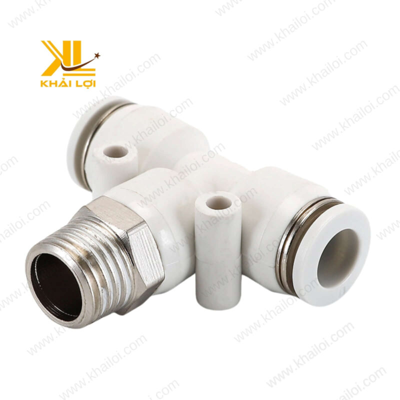 Cận cảnh đầu nối ngã ba ren giữa với chất liệu đồng thau.