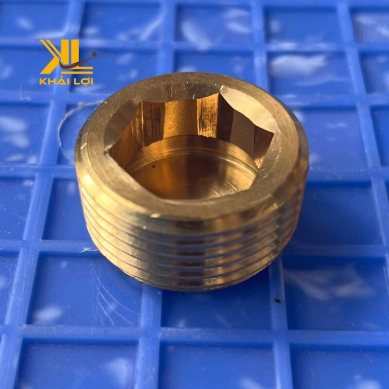 Bộ ốc bít thau ren lục giác đủ kích cỡ được bày gọn gàng tại kho Khải Lợi.
