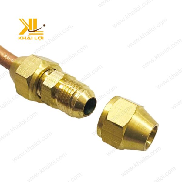 Rắc co số thẳng tháo rời phần ren và bầu ép của Khải Lợi.