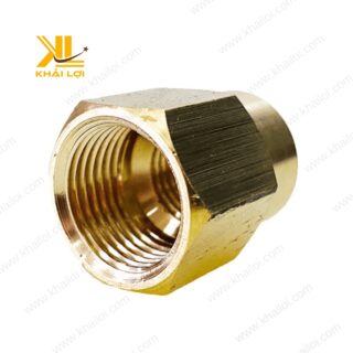 Cận cảnh măng sông inox ren trong 18mm – 13mm.