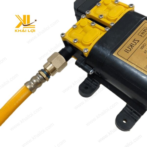 Hình ảnh thực tế măng sông 18 – 13 lắp trong đường ống.