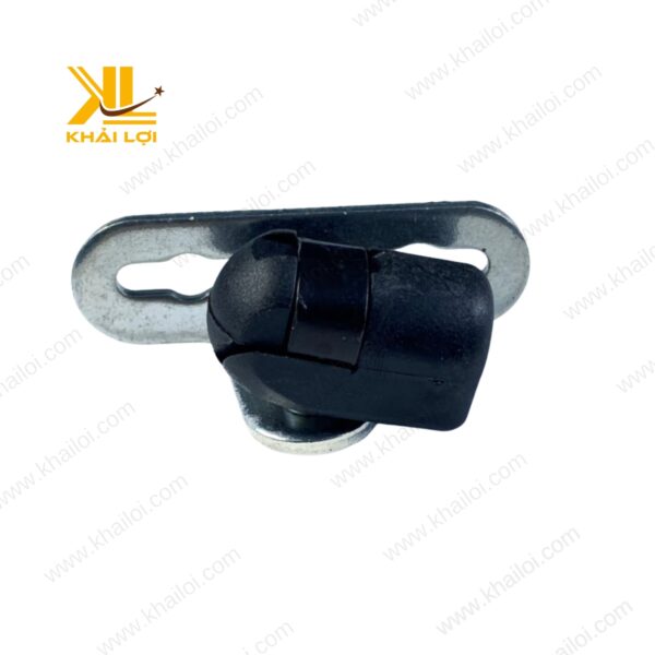 Bát bắt ty cửa giữ cửa đóng mở nhẹ nhàng tại văn phòng