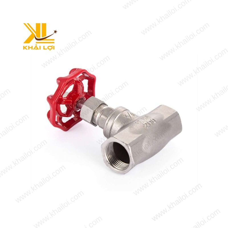 Van Hơi Inox 304 trong dầu khí, thiết kế chắc chắn.