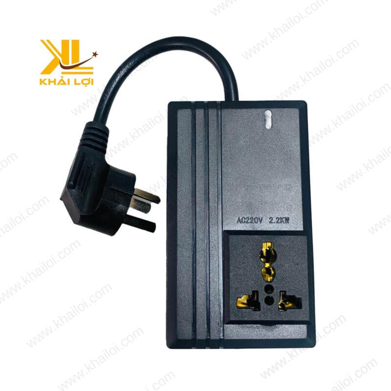 Súng xịt rửa xe máy dùng trong tiệm rửa xe chuyên nghiệp.
