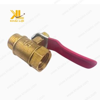 Cận cảnh van bi đồng hai đầu ren trong ngoài của Vật tư công nghiệp Khải Lợi.