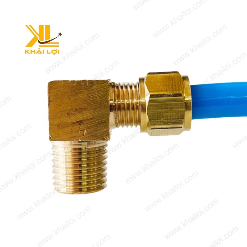 Cong Ren Ngoài Siết Cam Thau chất liệu thau bền bỉ.