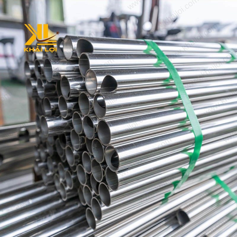 Ống INOX Sáng thiết kế bền bỉ.