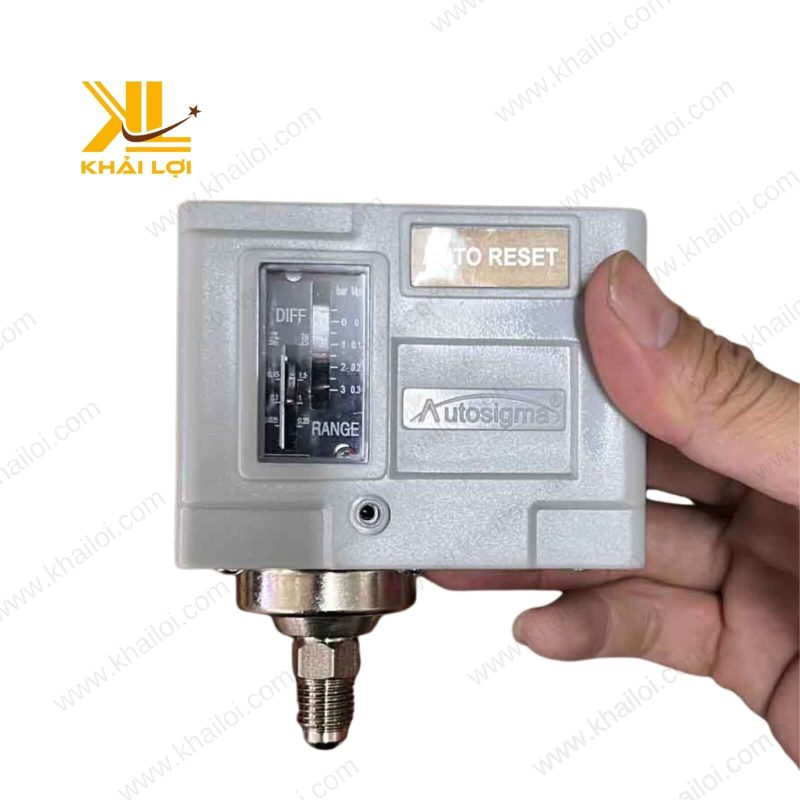 Công tắc áp suất Autosigama trong hệ thống khí nén.