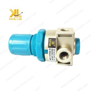 Hình ảnh điều áp STNC GR với núm điều chỉnh xanh.