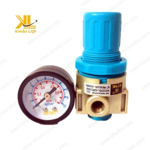Hình ảnh điều áp STNC GR với đồng hồ đo áp suất.