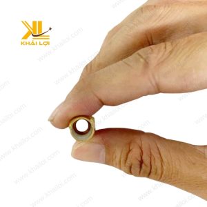 Nối Đồng Đuôi Chuột Ren TO gia công mịn đẹp.