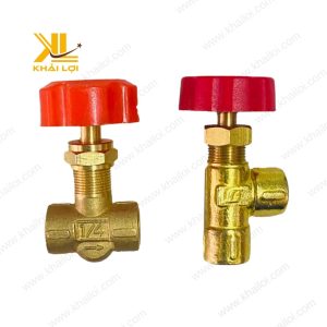 Van kim đồng thân đồng thau sáng bóng.