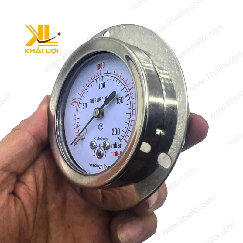 Đồng hồ áp suất Y63 hoạt động ổn định trong môi trường có nhiệt độ lên đến 60 độ C.
