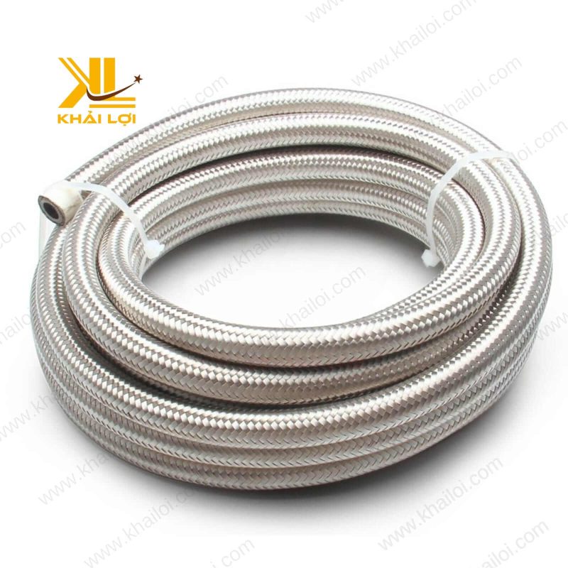 Khả năng uốn cong linh hoạt của ống inox mềm Khải Lợi.