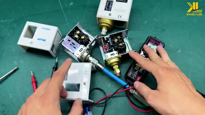 Cach dieu chinh cong tac ap suat How To Adjust a Pressure Switch 000012 1