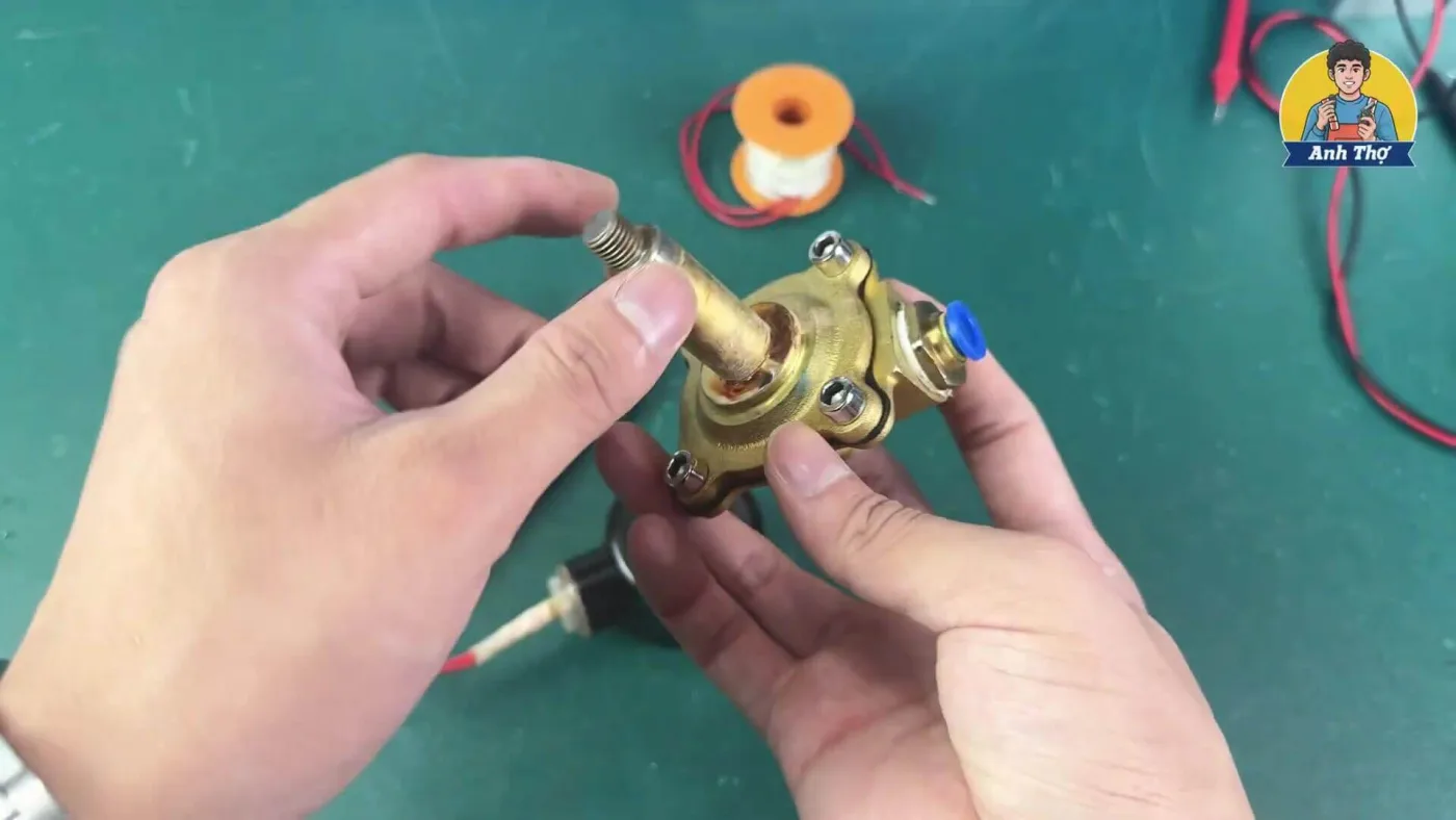 Hồi Sinh Van Điện Từ XCPC Bị Vô Nước: Hướng Dẫn Kiểm Tra và Sửa Chữa Chi Tiết