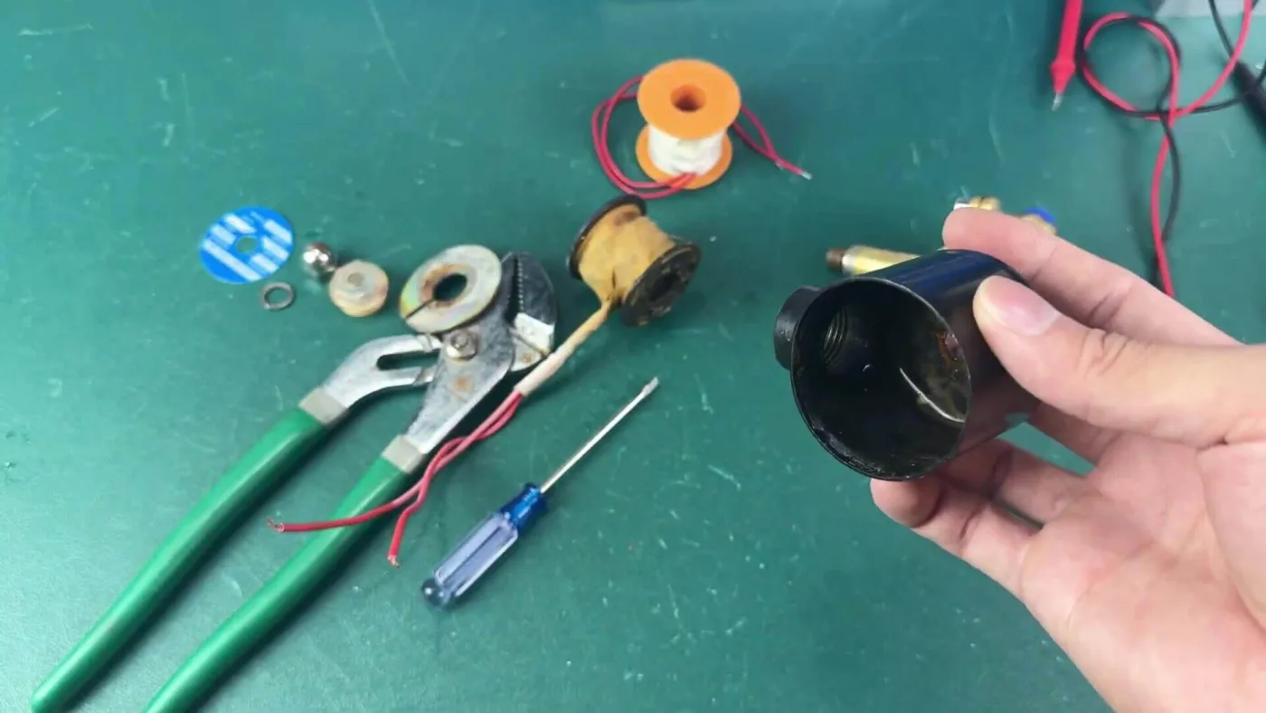 Hồi Sinh Van Điện Từ XCPC Bị Vô Nước: Hướng Dẫn Kiểm Tra và Sửa Chữa Chi Tiết